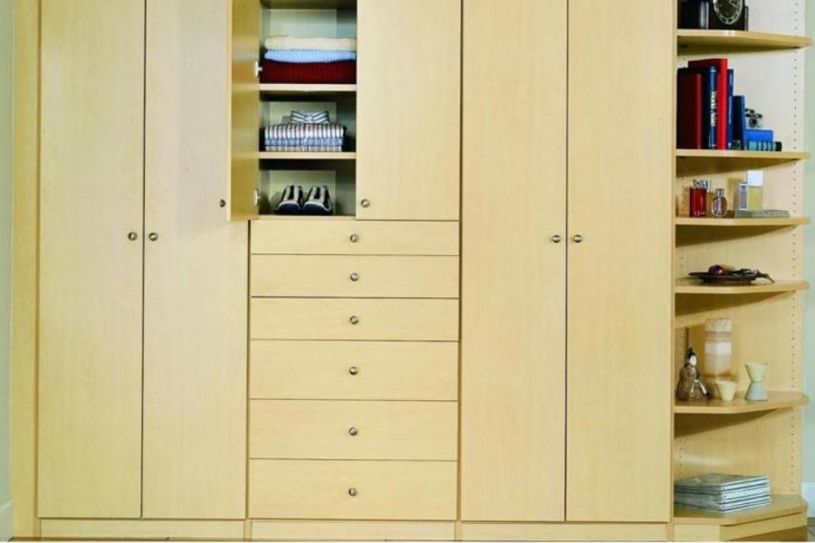 How to Customize Your Wardrobe for Personal Style