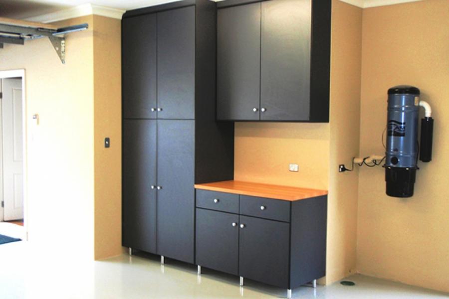 Garage Storage in Laminate