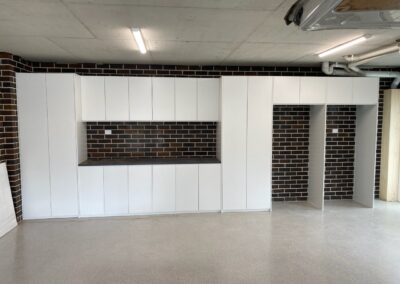 Garage+Hinged+Door+Cabinet